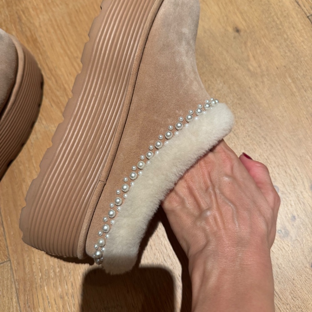 Slip on clog platforms - image 2